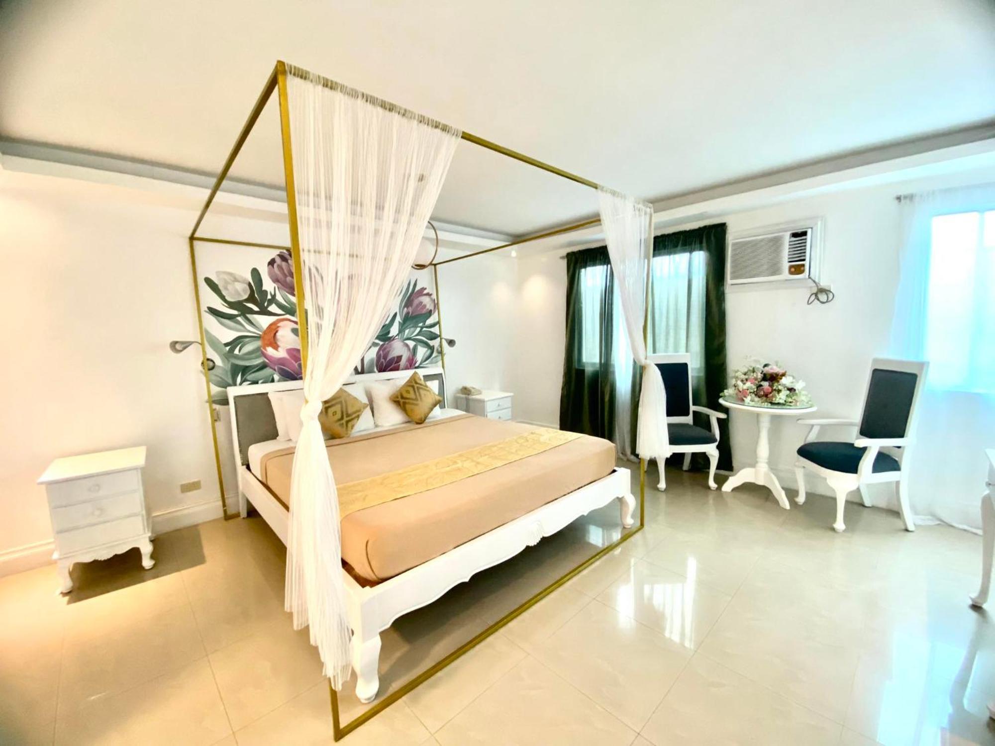 Hotel Euroasia By Bluebookers Angeles Ngoại thất bức ảnh