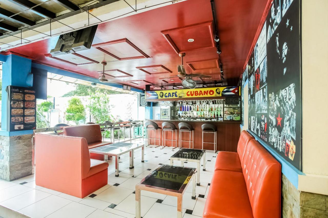 Hotel Euroasia By Bluebookers Angeles Ngoại thất bức ảnh